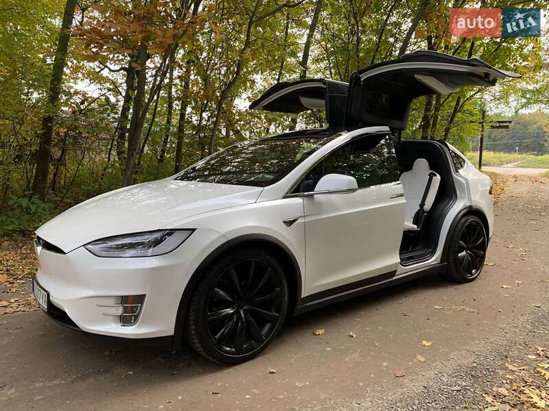 Позашляховик / Кросовер Tesla Model X 2019 в Львові фото 8 Позашляховик / Кросовер Tesla Model X 2019 в Львові