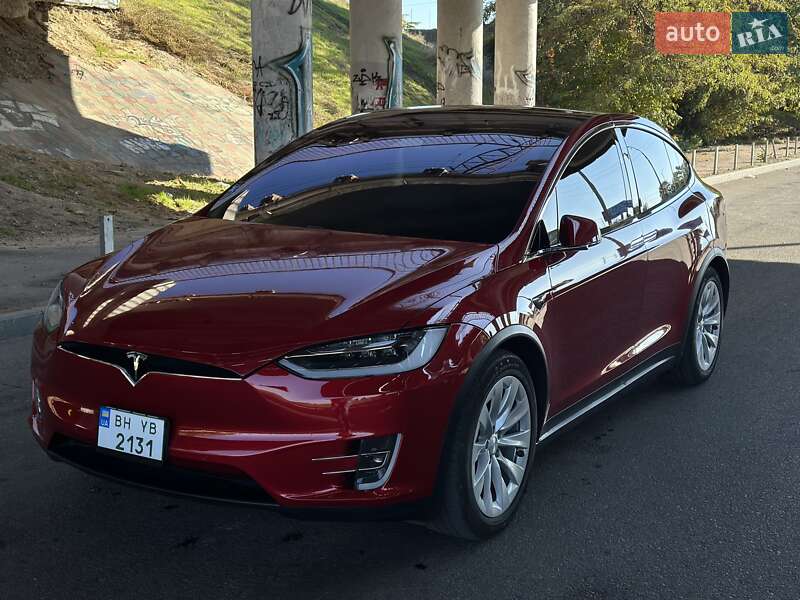 Tesla Model X 2018