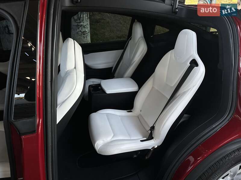 Внедорожник / Кроссовер Tesla Model X 2018 в Одессе фото 13 Внедорожник / Кроссовер Tesla Model X 2018 в Одессе