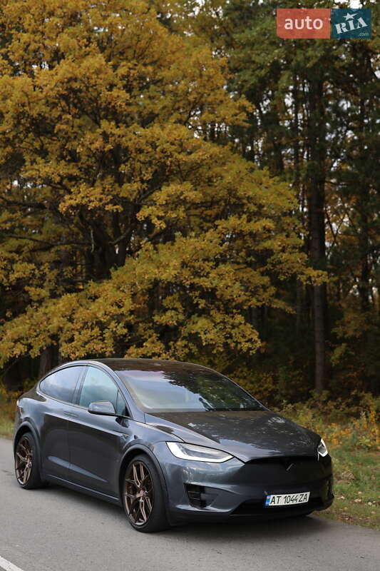 Внедорожник / Кроссовер Tesla Model X 2016 в Ивано-Франковске фото 3 Внедорожник / Кроссовер Tesla Model X 2016 в Ивано-Франковске