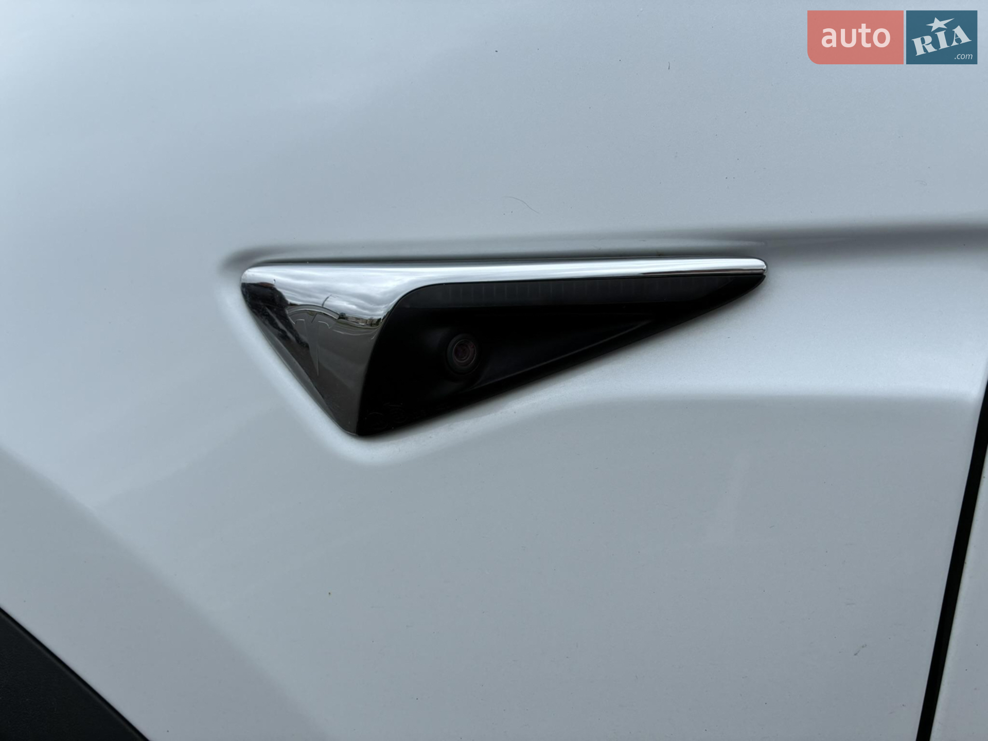 2020 Tesla Model X - мініатюра 18