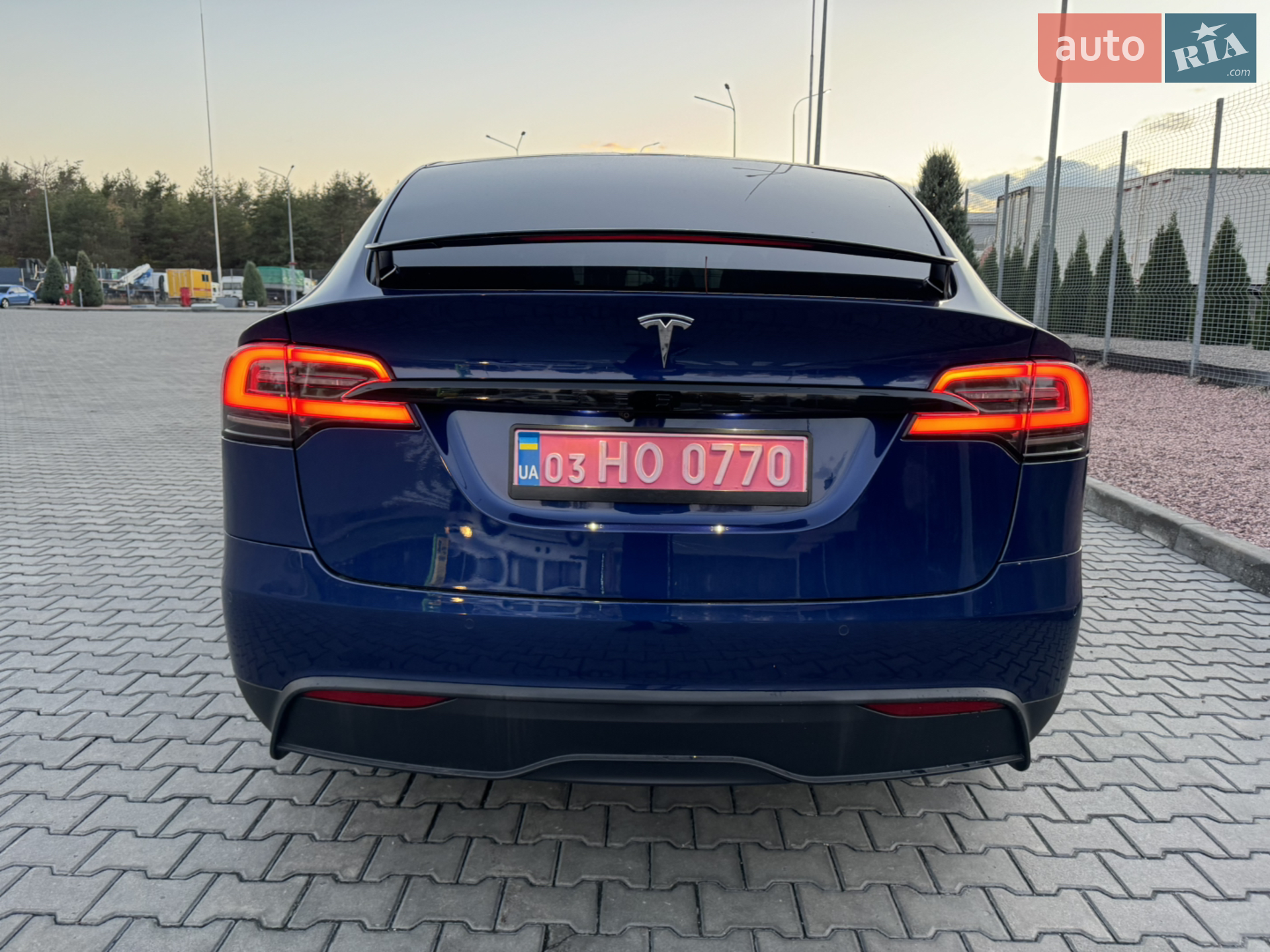2022 Tesla Model X - мініатюра 8