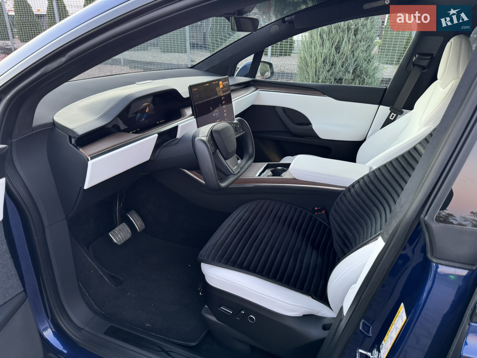 2022 Tesla Model X - мініатюра 12