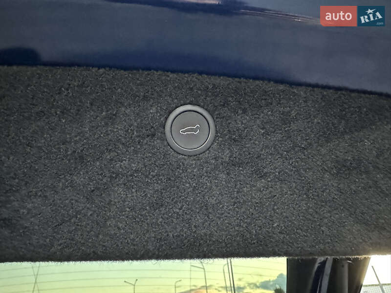 Внедорожник / Кроссовер Tesla Model X 2022 в Днепре