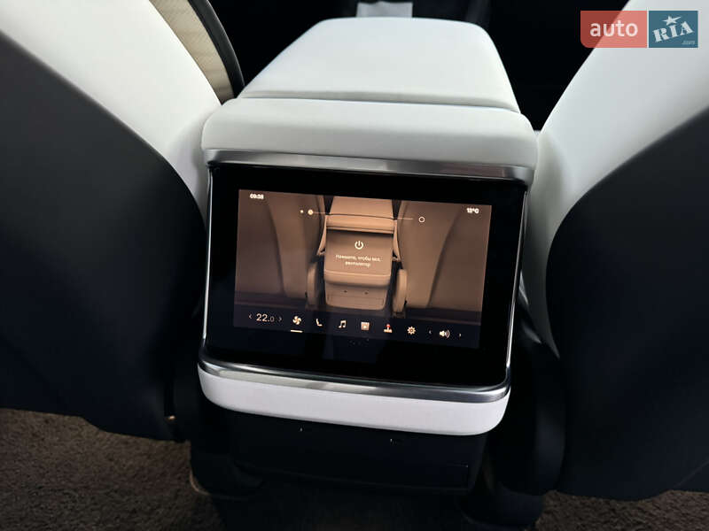 Внедорожник / Кроссовер Tesla Model X 2022 в Днепре