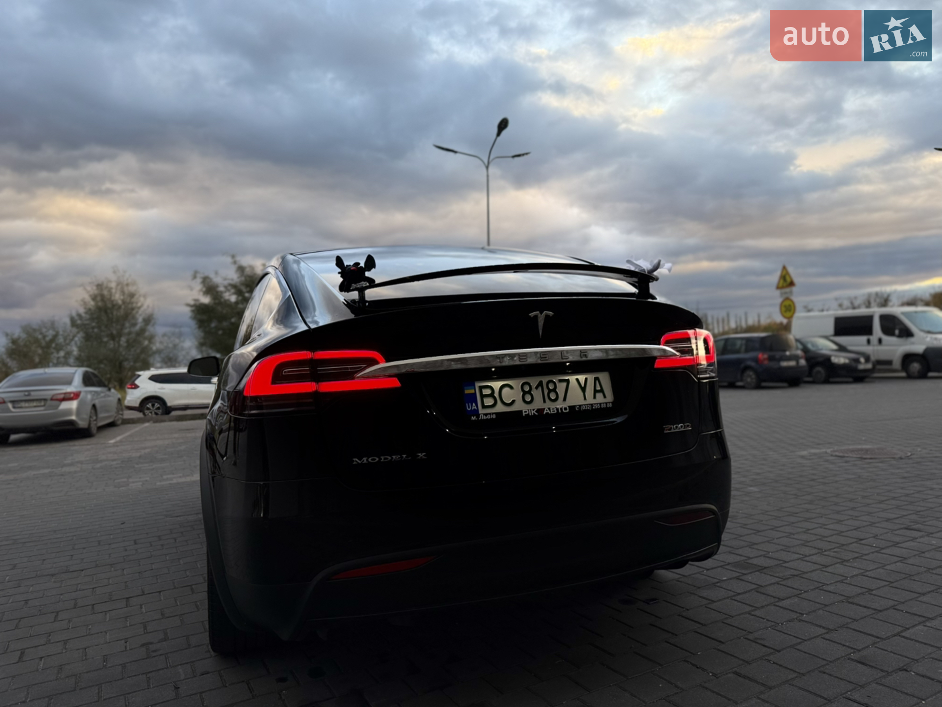 2017 Tesla Model X - мініатюра 9