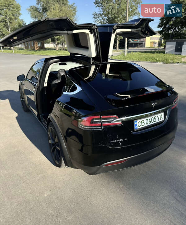 Внедорожник / Кроссовер Tesla Model X 2017 в Чернигове фото 7 Внедорожник / Кроссовер Tesla Model X 2017 в Чернигове