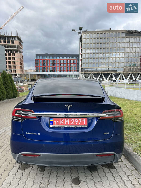 Позашляховик / Кросовер Tesla Model X 2016 в Львові фото 17 Позашляховик / Кросовер Tesla Model X 2016 в Львові