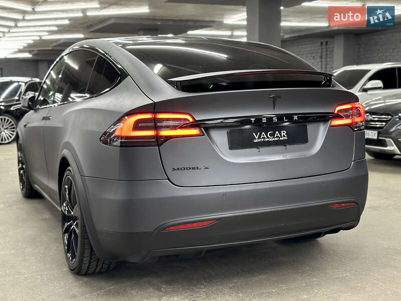 Позашляховик / Кросовер Tesla Model X 2016 в Харкові фото 5 Позашляховик / Кросовер Tesla Model X 2016 в Харкові