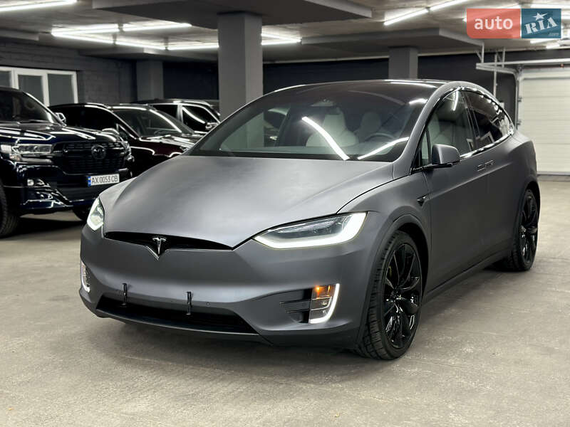 Позашляховик / Кросовер Tesla Model X 2016 в Харкові фото 13 Позашляховик / Кросовер Tesla Model X 2016 в Харкові
