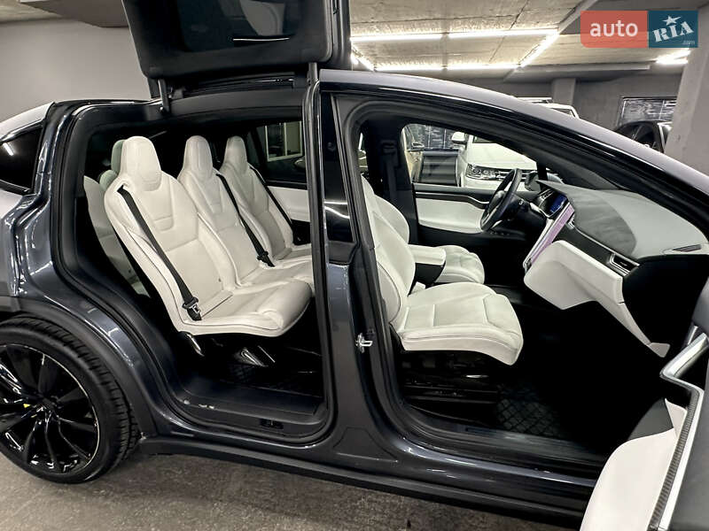 Позашляховик / Кросовер Tesla Model X 2016 в Харкові фото 23 Позашляховик / Кросовер Tesla Model X 2016 в Харкові