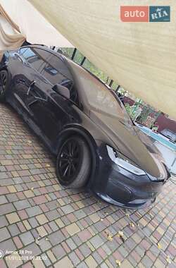 Внедорожник / Кроссовер Tesla Model X 2024 в Киеве