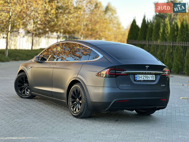 Внедорожник / Кроссовер Tesla Model X 2016 в Одессе фото 8 Внедорожник / Кроссовер Tesla Model X 2016 в Одессе