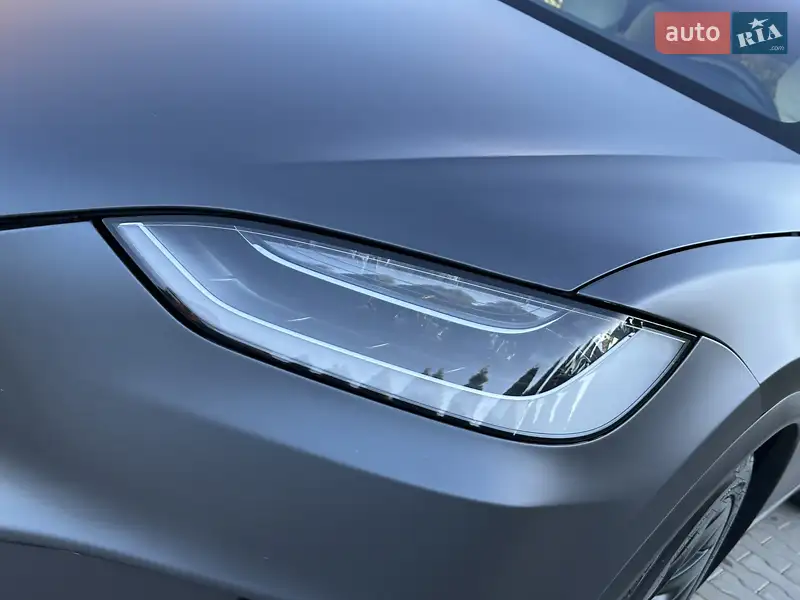 Tesla Model X 2016 VIN 5YJXCBE40GF021102 фото оголошення 20 з 107