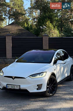 Внедорожник / Кроссовер Tesla Model X 2018 в Киеве