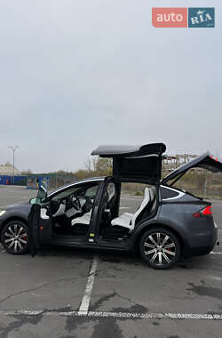 Внедорожник / Кроссовер Tesla Model X 2016 в Киеве