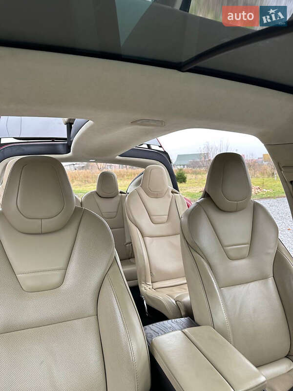 Внедорожник / Кроссовер Tesla Model X 2016 в Дубно фото 11 Внедорожник / Кроссовер Tesla Model X 2016 в Дубно