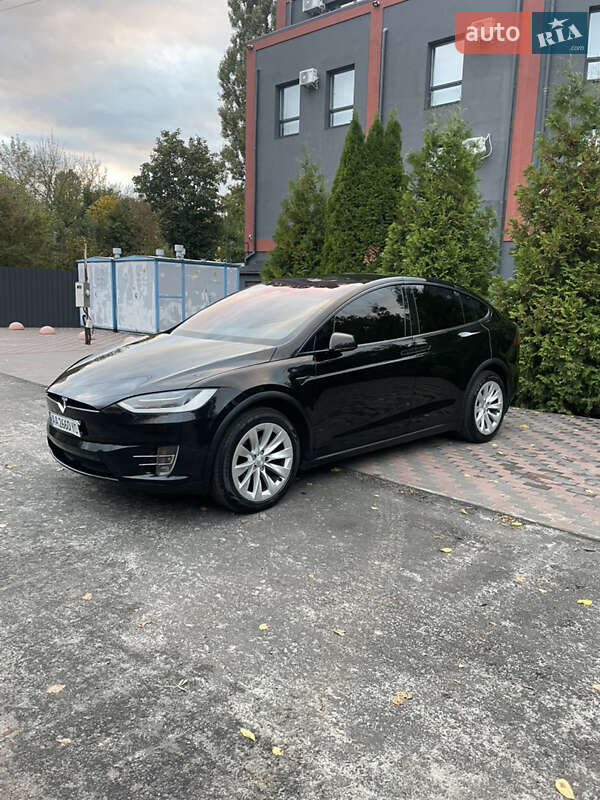 Позашляховик / Кросовер Tesla Model X 2020 в Києві