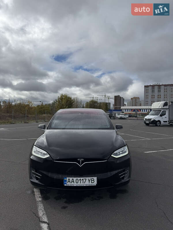 Внедорожник / Кроссовер Tesla Model X 2016 в Киеве фото 9 Внедорожник / Кроссовер Tesla Model X 2016 в Киеве
