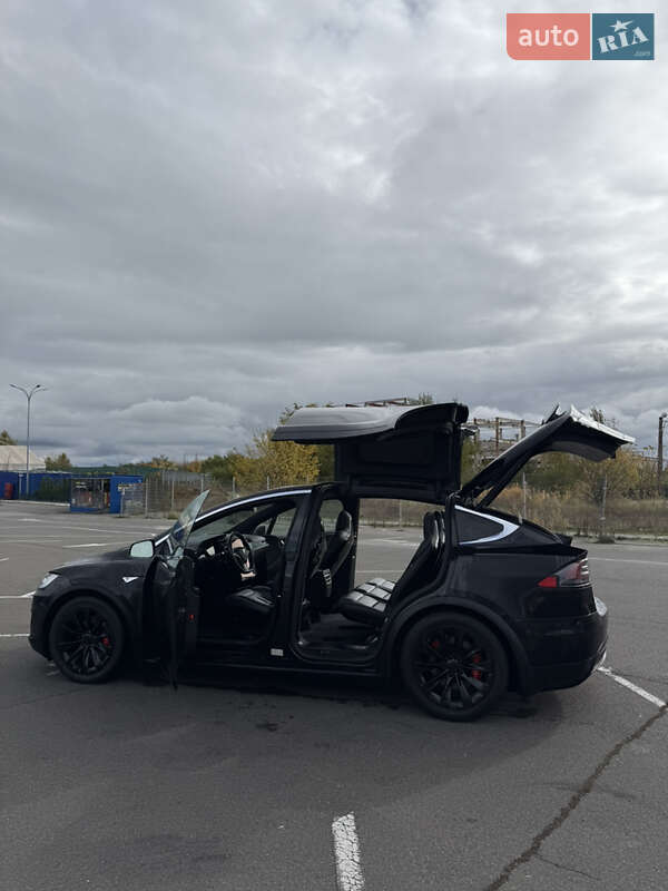 Внедорожник / Кроссовер Tesla Model X 2016 в Киеве фото 13 Внедорожник / Кроссовер Tesla Model X 2016 в Киеве