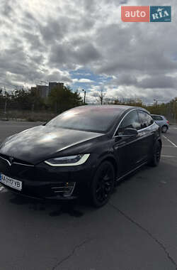 Позашляховик / Кросовер Tesla Model X 2016 в Києві