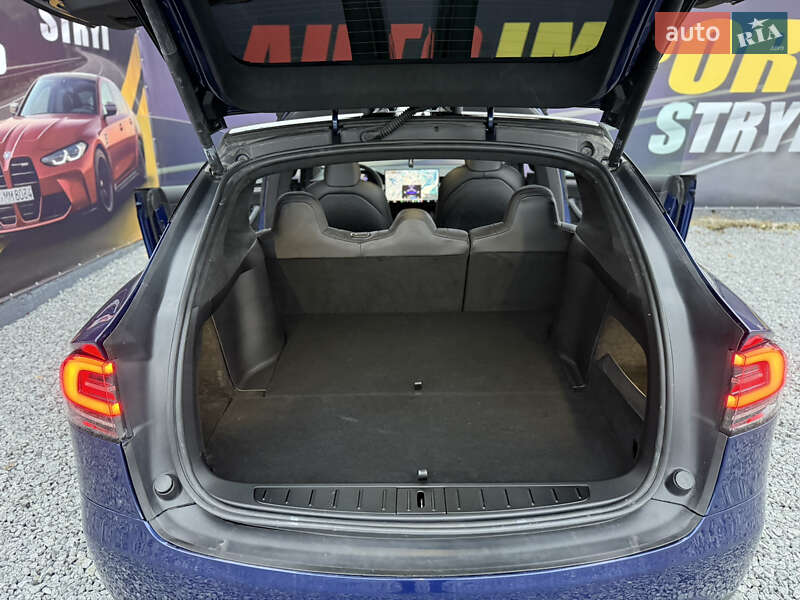 Позашляховик / Кросовер Tesla Model X 2023 в Стрию