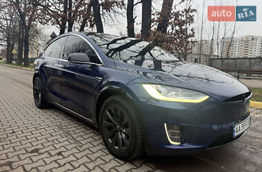 Позашляховик / Кросовер Tesla Model X 2016 в Києві