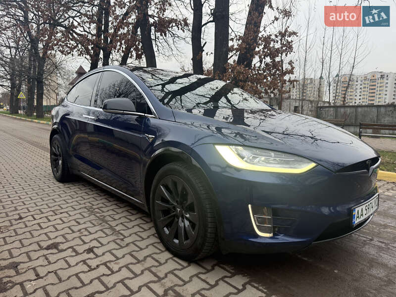 Позашляховик / Кросовер Tesla Model X 2016 в Києві фото Позашляховик / Кросовер Tesla Model X 2016 в Києві