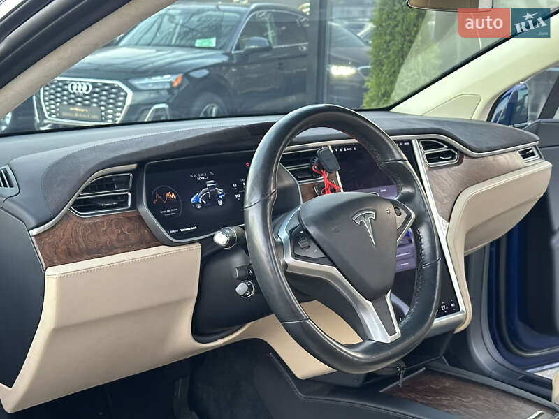 Внедорожник / Кроссовер Tesla Model X 2017 в Харькове