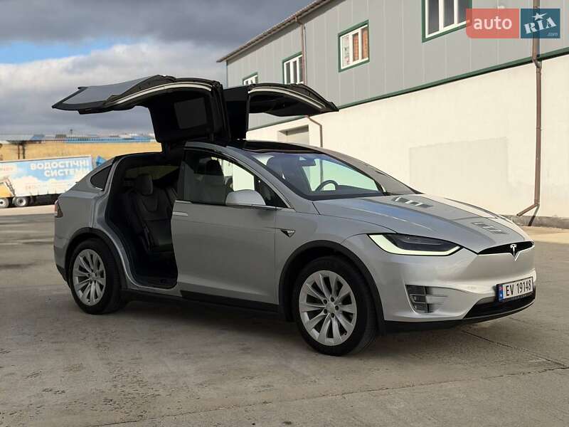 Внедорожник / Кроссовер Tesla Model X 2018 в Виннице фото 3 Внедорожник / Кроссовер Tesla Model X 2018 в Виннице