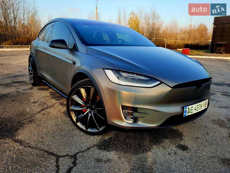 Внедорожник / Кроссовер Tesla Model X 2019 в Днепре