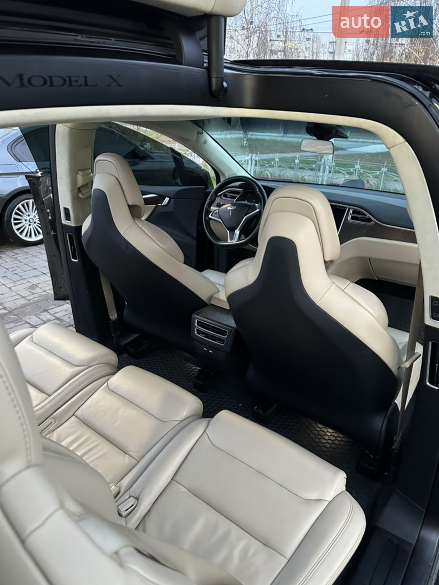2017 Tesla Model X - мініатюра 10