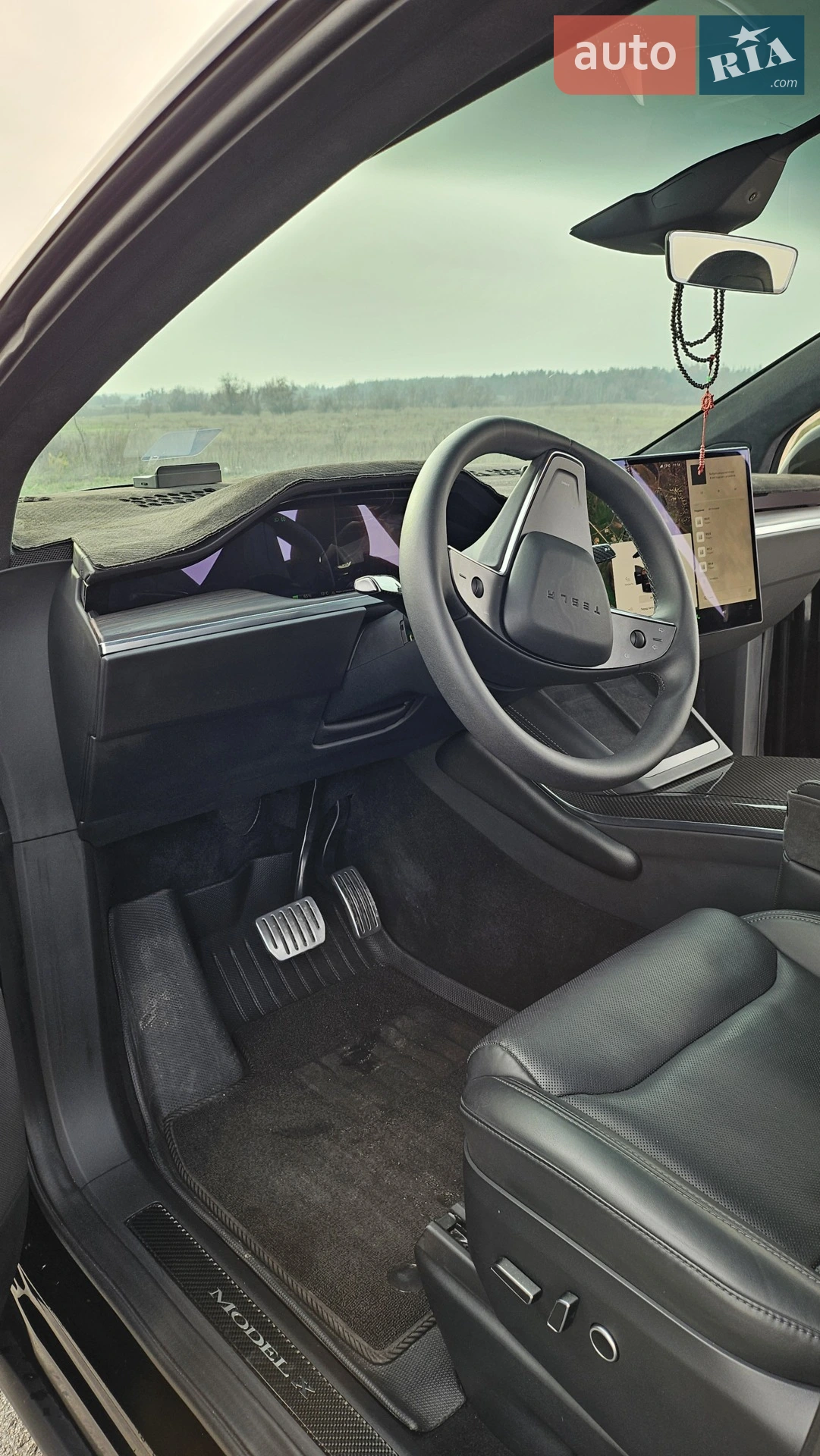 Tesla Model X 2023 VIN 7SAXCDE56PF422242 фото оголошення 12 з 18