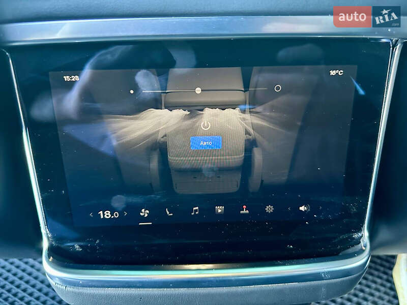 Позашляховик / Кросовер Tesla Model X 2022 в Києві фото 29 Позашляховик / Кросовер Tesla Model X 2022 в Києві