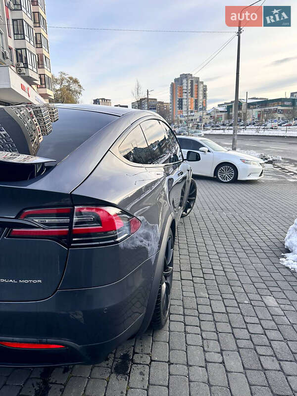 Внедорожник / Кроссовер Tesla Model X 2020 в Львове