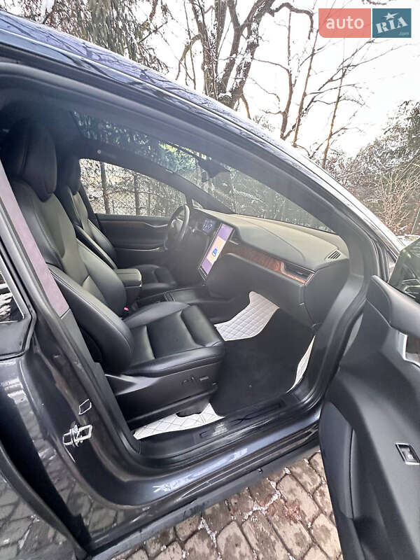 Внедорожник / Кроссовер Tesla Model X 2020 в Львове