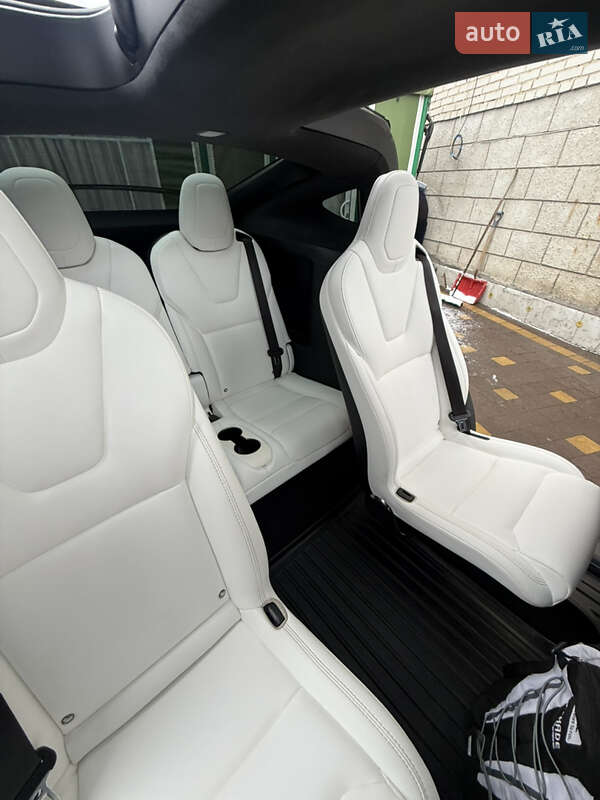 Внедорожник / Кроссовер Tesla Model X 2019 в Львове фото 20 Внедорожник / Кроссовер Tesla Model X 2019 в Львове