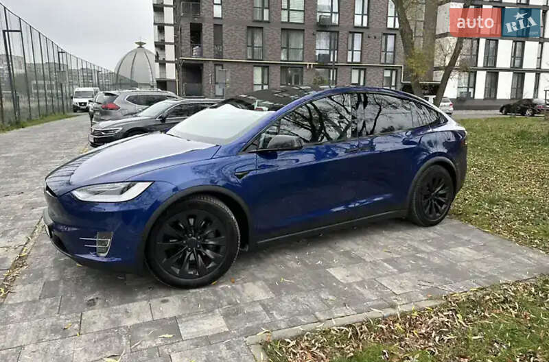 Внедорожник / Кроссовер Tesla Model X 2019 в Тернополе