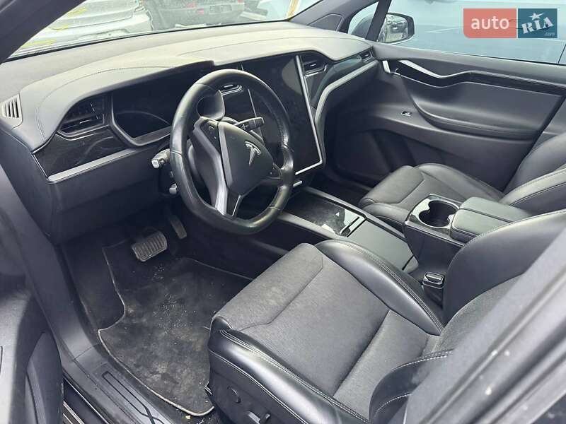 Внедорожник / Кроссовер Tesla Model X 2018 в Львове фото 7 Внедорожник / Кроссовер Tesla Model X 2018 в Львове