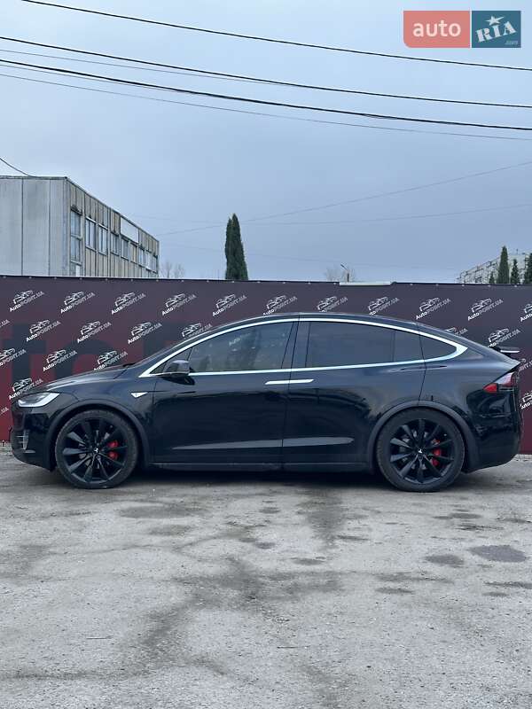 Позашляховик / Кросовер Tesla Model X 2016 в Сумах