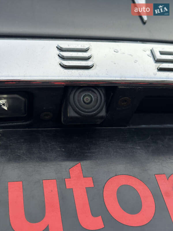 Позашляховик / Кросовер Tesla Model X 2016 в Сумах