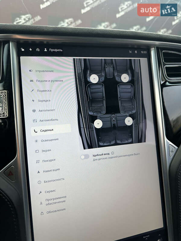 Позашляховик / Кросовер Tesla Model X 2016 в Сумах