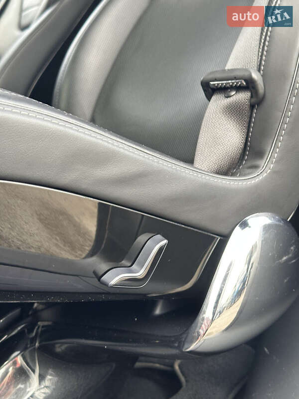 Позашляховик / Кросовер Tesla Model X 2016 в Сумах