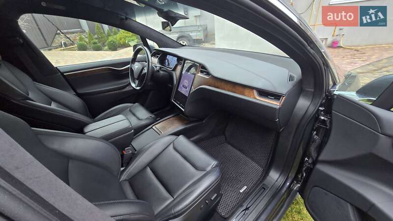 Внедорожник / Кроссовер Tesla Model X 2021 в Полтаве