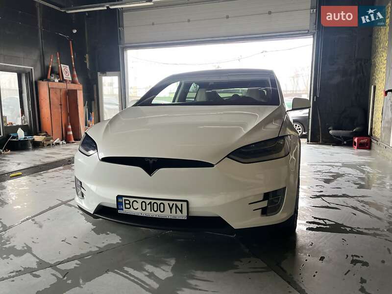 Внедорожник / Кроссовер Tesla Model X 2019 в Львове фото 2 Внедорожник / Кроссовер Tesla Model X 2019 в Львове