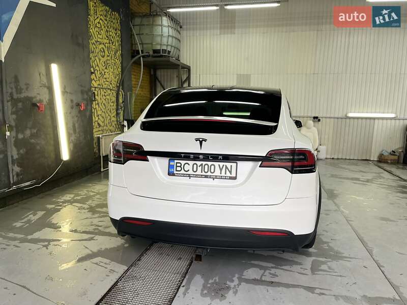 Внедорожник / Кроссовер Tesla Model X 2019 в Львове фото 13 Внедорожник / Кроссовер Tesla Model X 2019 в Львове