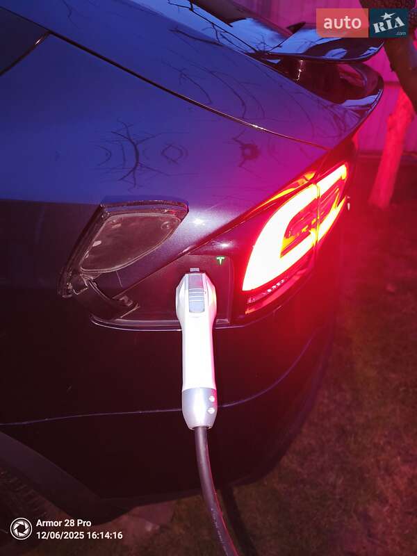 Внедорожник / Кроссовер Tesla Model X 2024 в Киеве фото 16 Внедорожник / Кроссовер Tesla Model X 2024 в Киеве