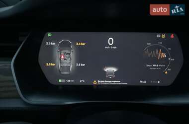 Внедорожник / Кроссовер Tesla Model X 2019 в Ровно