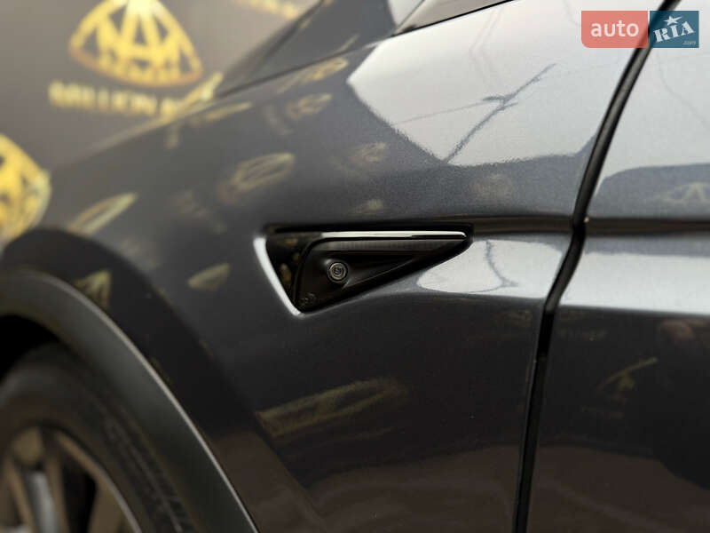 Внедорожник / Кроссовер Tesla Model X 2022 в Киеве