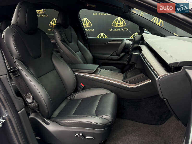 Внедорожник / Кроссовер Tesla Model X 2022 в Киеве